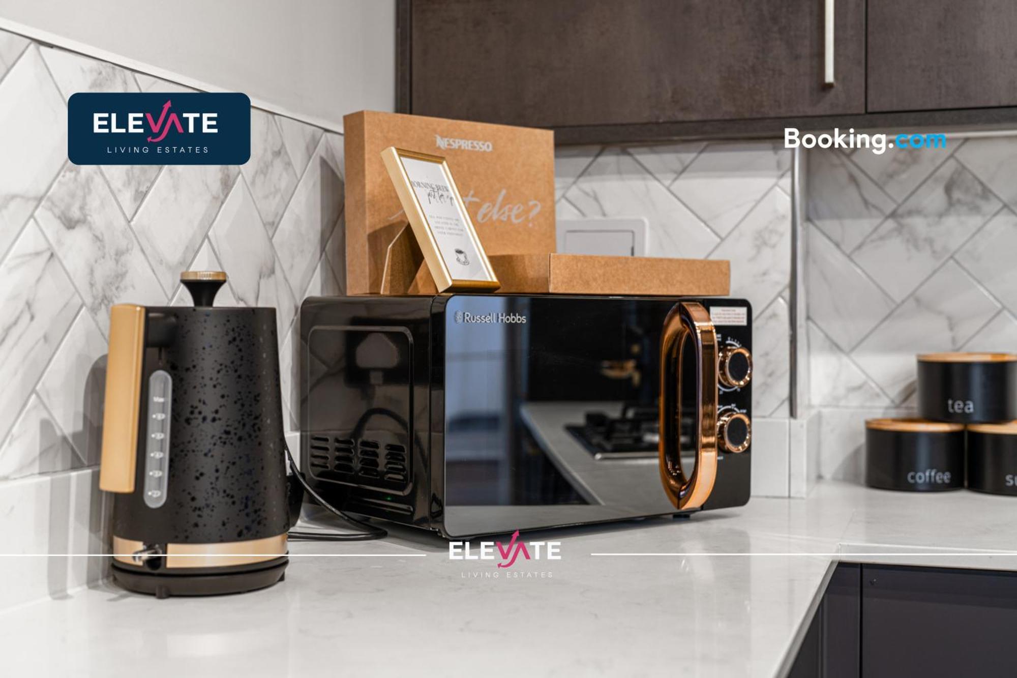 Premium Deals L Last-minute Escape L 1 X Super King Bed And 3 Single Beds L Wembley Stadium Location, Free Parking, Sleeps 8 L Elevate Living Estates Short Lets & Serviced Wembley Apartment *