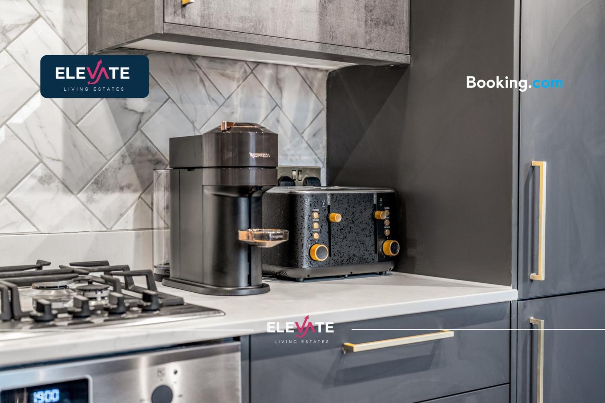 Premium Deals L Last-minute Escape L 1 X Super King Bed And 3 Single Beds L Wembley Stadium Location, Free Parking, Sleeps 8 L Elevate Living Estates Short Lets & Serviced Wembley London